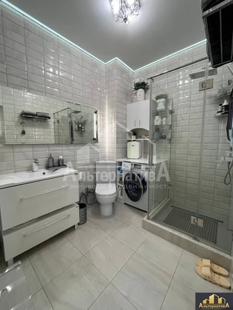 
  Продается 2-комн. квартира, 71 м², Декабристов ул
. Фото 11.