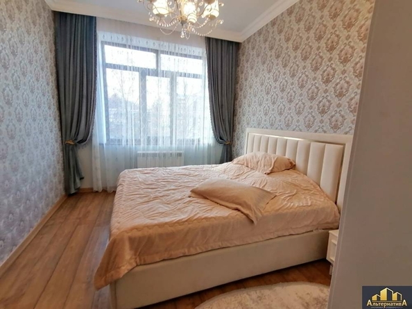 
  Продается 3-комн. квартира, 85 м², Дзержинского пр-кт
. Фото 1.