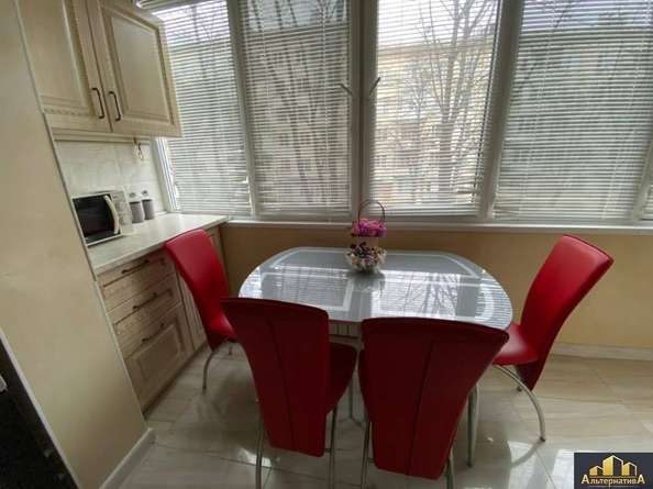 
  Продается 3-комн. квартира, 71 м², К.Либкнехта ул
. Фото 6.