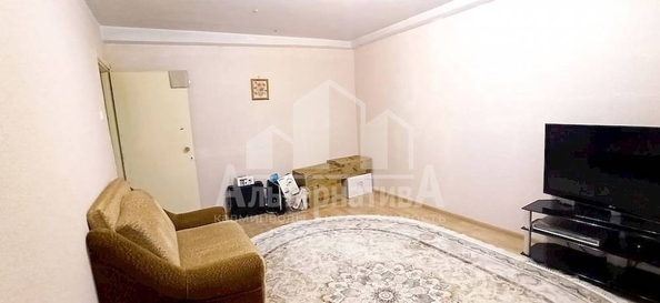 
  Продается 4-комн. квартира, 74.4 м², Победы пр-кт
. Фото 2.