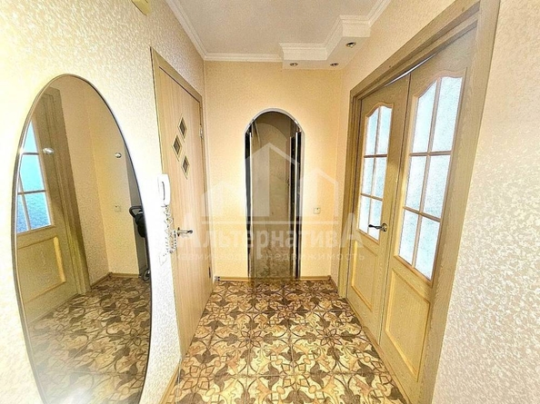 
  Продается 1-комн. квартира, 36 м², Победы пр-кт
. Фото 2.