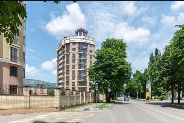 
  Продается 2-комн. квартира, 109.5 м², Победы пр-кт
. Фото 2.