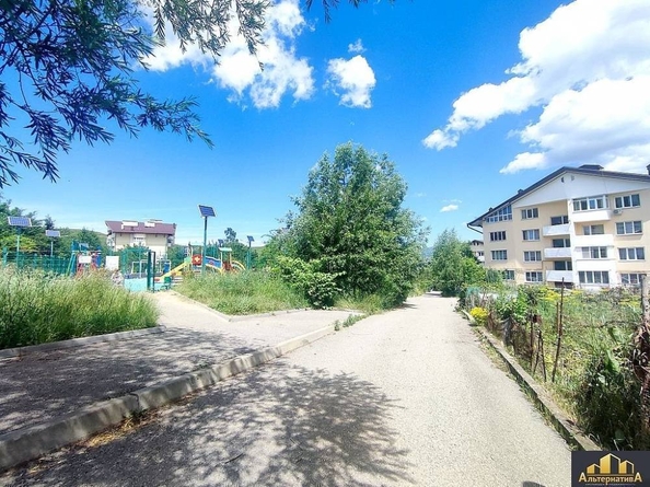 
  Продается 2-комн. квартира, 69.5 м², Центральная ул
. Фото 1.