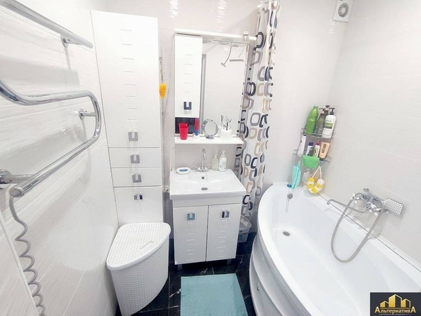 
  Продается 2-комн. квартира, 69.5 м², Центральная ул
. Фото 13.