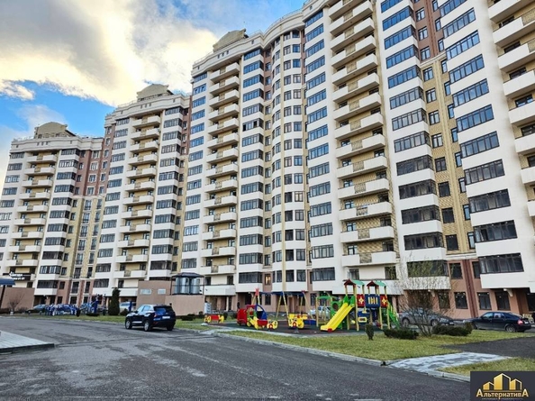 
   Продам 3-комнатную, 123 м², Победы пр-кт, 43а

. Фото 1.