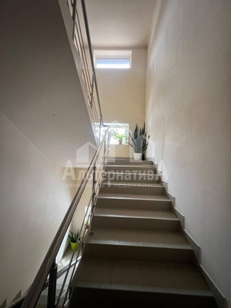 
  Продается 2-комн. квартира, 71.8 м², Декабристов ул
. Фото 2.