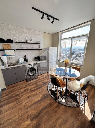 
  Продается 1-комн. квартира, 32.8 м², Окопная ул
. Фото 5.