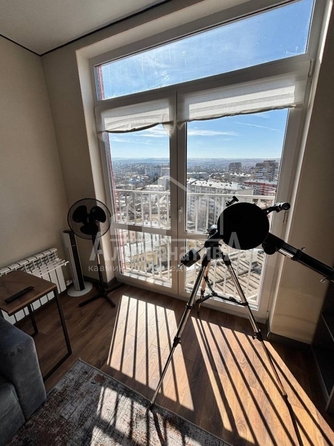 
  Продается 1-комн. квартира, 32.8 м², Окопная ул
. Фото 8.