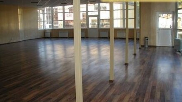 
  Продается универсальное помещение 600 м². Фото 8.