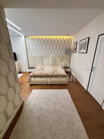 
  Продается 3-комн. квартира, 86.4 м², Кирова ул
. Фото 12.