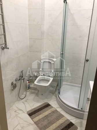 
   Продам 2-комнатную, 54 м², Шаумяна ул

. Фото 18.