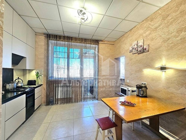 
  Продается 3-комн. квартира 70 м². Фото 1.
