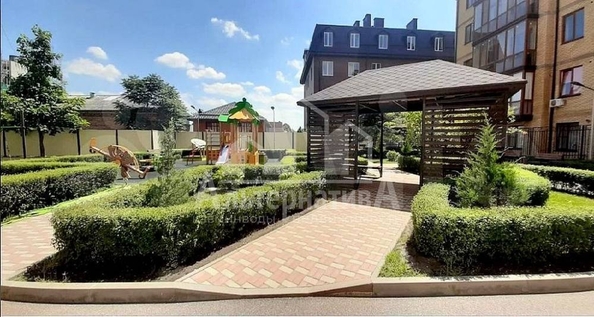 
   Продам 2-комнатную, 98.3 м², Советская ул

. Фото 2.