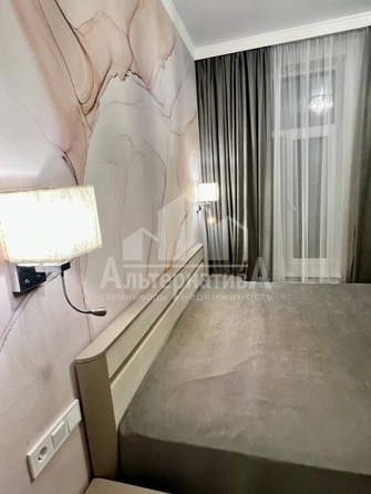
  Продается 2-комн. квартира, 57 м², Жмакина ул
. Фото 9.
