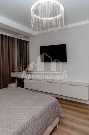 
  Продается 1-комн. квартира, 42.8 м², Замковая ул
. Фото 4.