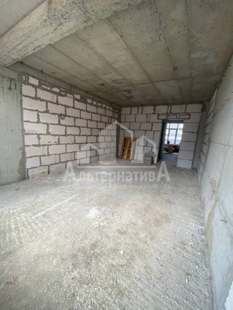 
  Продается 1-комн. квартира, 51.1 м², Замковая ул
. Фото 2.