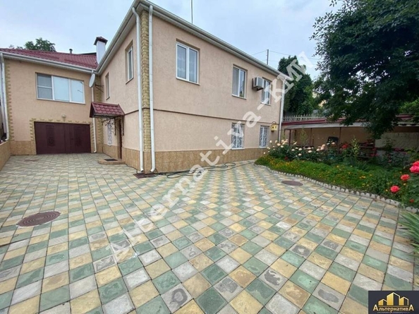 
  Продается дом, 440 м², Кисловодск
. Фото 1.