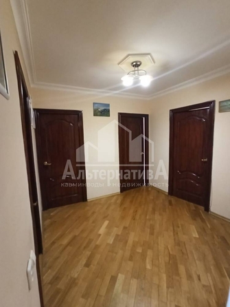 
  Продается 3-комн. квартира, 104.5 м², Островского ул
. Фото 9.