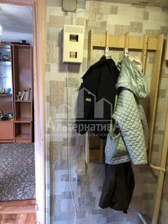 
  Продается 2-комн. квартира, 42 м², Кисловодская ул
. Фото 8.