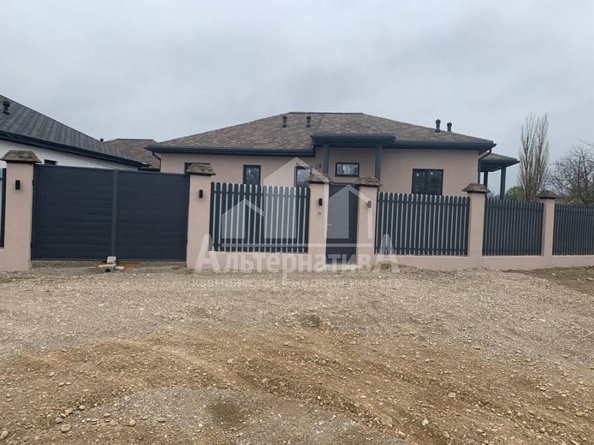 
  Продается дом, 130 м², Пятигорск
. Фото 1.