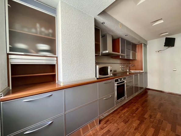 
  Продается 4-комн. квартира 102.6 м². Фото 3.