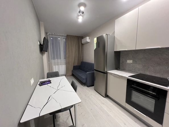
  Сдается 2-комн. квартира 42 м². Фото 1.