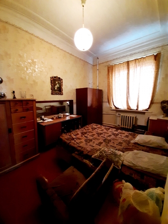 
  Продается 4-комн. квартира 86 м². Фото 1.
