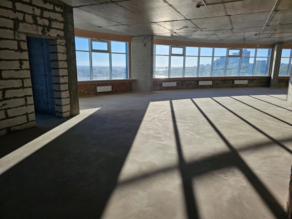 
  Продается 4-комн. квартира 300 м². Фото 4.