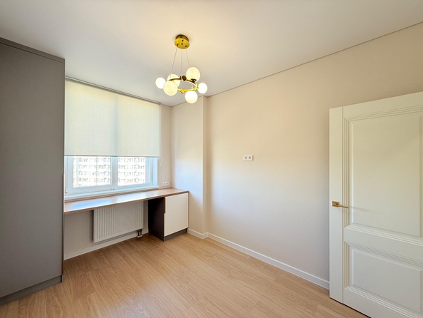 
  Продается 3-комн. квартира 75 м², в ЖК Гринсайд, 3.1-3.4. Фото 14.