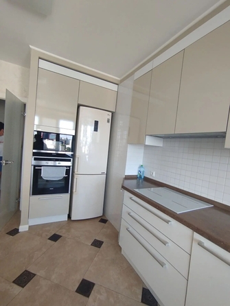
  Продается 2-комн. квартира 80 м². Фото 2.