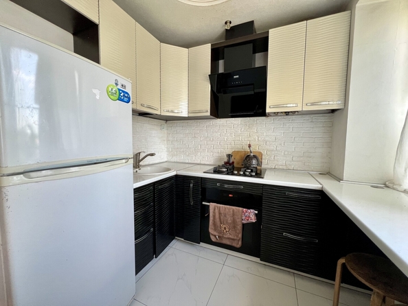 
  Продается 3-комн. квартира 60.8 м². Фото 1.
