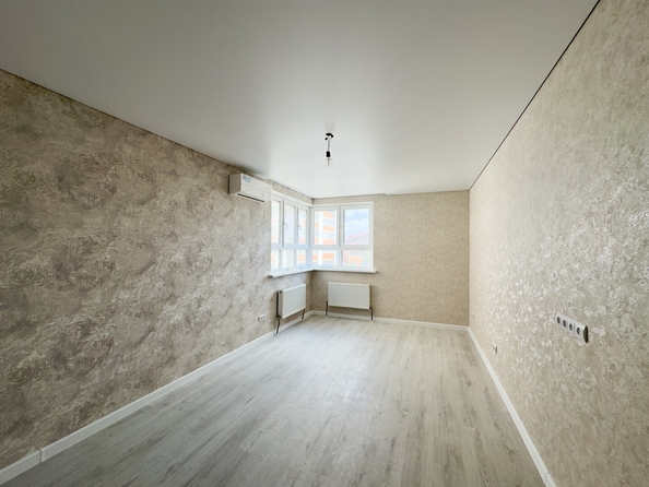 
  Продается 2-комн. квартира 66.9 м². Фото 1.