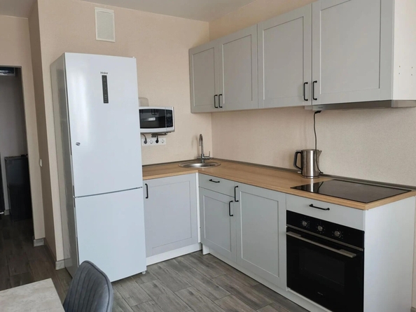 
  Сдается 1-комн. квартира 40.3 м². Фото 7.