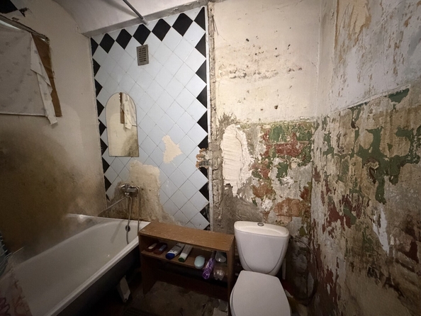 
  Продается 4-комн. квартира 60 м². Фото 6.
