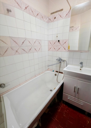
  Продается 3-комн. квартира 56.4 м². Фото 17.