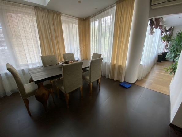
  Продается 4-комн. квартира 240 м². Фото 12.
