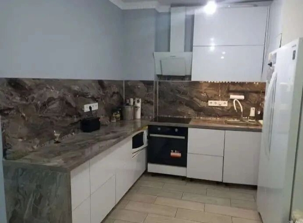 
  Продается 3-комн. квартира 63 м². Фото 1.