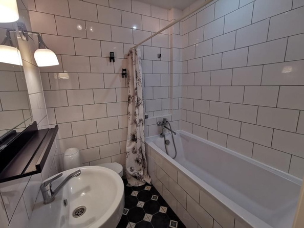
  Сдается 1-комн. квартира 28 м². Фото 1.