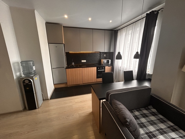 
  Продается 1-комн. квартира 40 м². Фото 1.