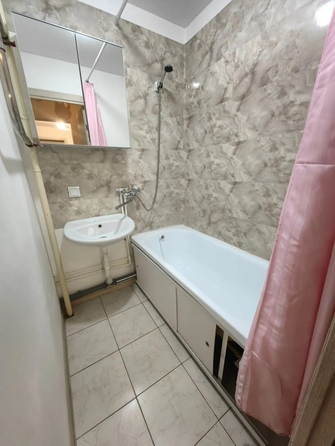 
  Продается 2-комн. квартира 52 м², в ЖК Суворовский, литера 16. Фото 22.
