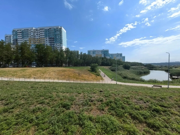 
  Продается 2-комн. квартира 52 м², в ЖК Суворовский, литера 16. Фото 39.