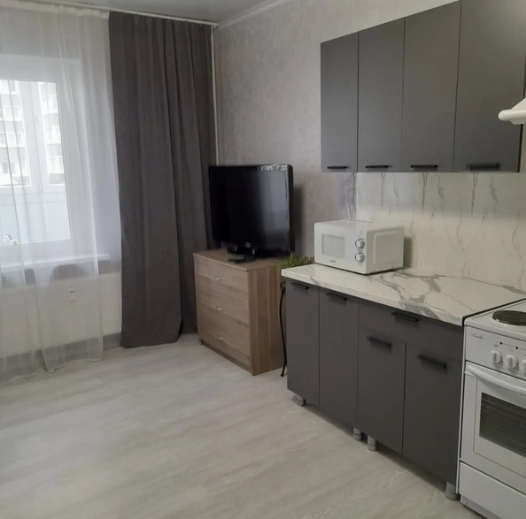 
  Продается 1-комн. квартира 40 м². Фото 1.