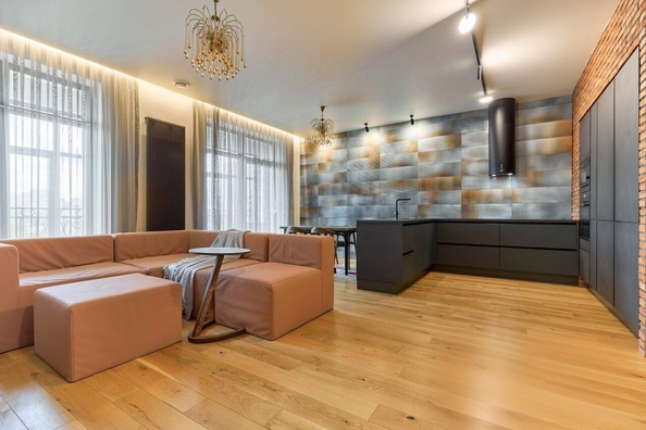 
  Продается 3-комн. квартира 101.9 м². Фото 2.