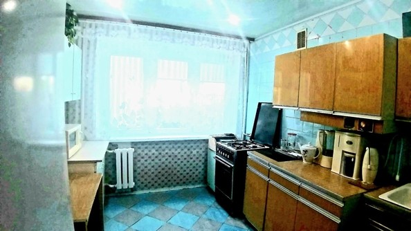 
   Продам 3-комнатную, 58 м², 2-я Краснодарская ул, д 163

. Фото 1.