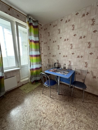 
   Продам 1-комнатную, 35 м², Жданова ул, 13

. Фото 4.