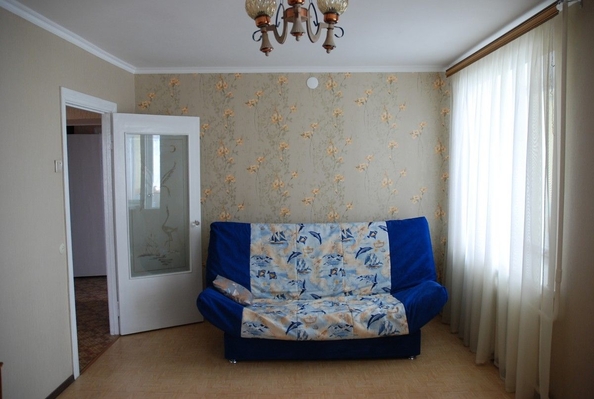 
   Продам 2-комнатную, 56 м², Штахановского ул, 1/33

. Фото 7.
