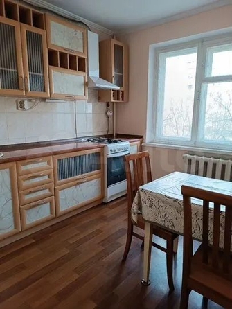 
   Продам 2-комнатную, 51.5 м², Лелюшенко ул, 3/2

. Фото 5.