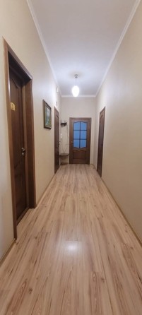 
   Продам 2-комнатную, 76 м², Космонавтов пл, 5Б

. Фото 6.