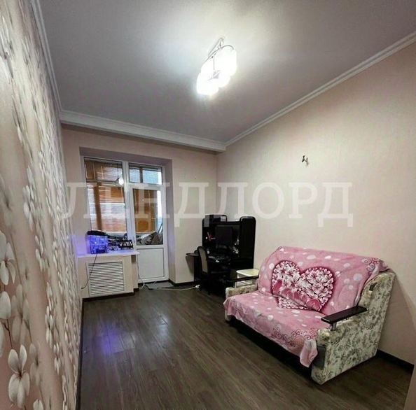 
   Продам 1-комнатную, 50.6 м², Лелюшенко ул, 11

. Фото 6.