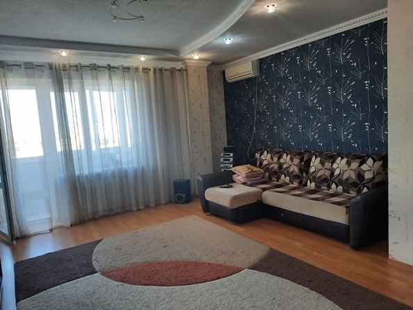 
   Продам 3-комнатную, 98 м², Кирова ул, 26

. Фото 4.